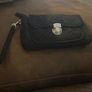 4/$30 Sale! EUC Vera Bradley Black Quilted Clutch wristlet